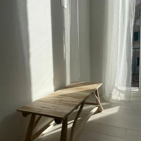 Luminoso, Appena Ristrutturato 度假居 *